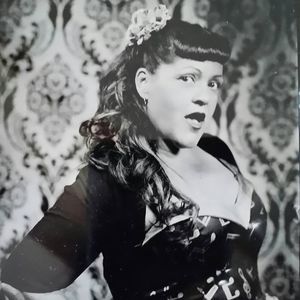 Meet your Posher, Paula